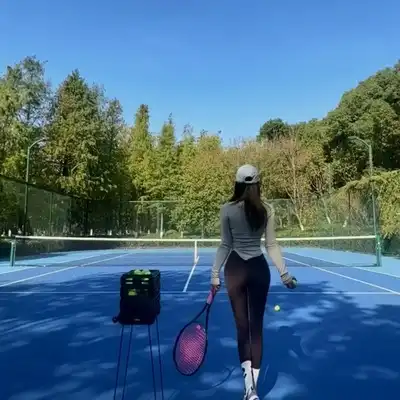 秦德彤